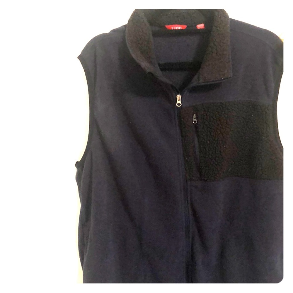 Izod Men’s Vest